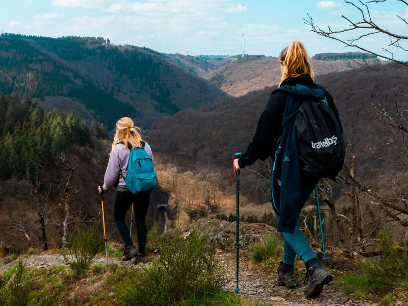 Hike & Click, hike n click, hike, hikenclick, wandelen, wandelreis, wandel, wandelreizen, avontuur, natuur, Europa, Noorwegen, Luxemburg, Belgie, Duitsland, Scandinavië, fotografie, foto, fotoreizen, fotoreis, leren, fotocursus, buiten, natuurlijk, wildernis, bergen, kampvuur, vuur, kamperen, ceder, Binie, Matthijs Smilde, ouder, kind, weekend, vakantie, weekendje weg, backpack, tocht, trail, Drenthe