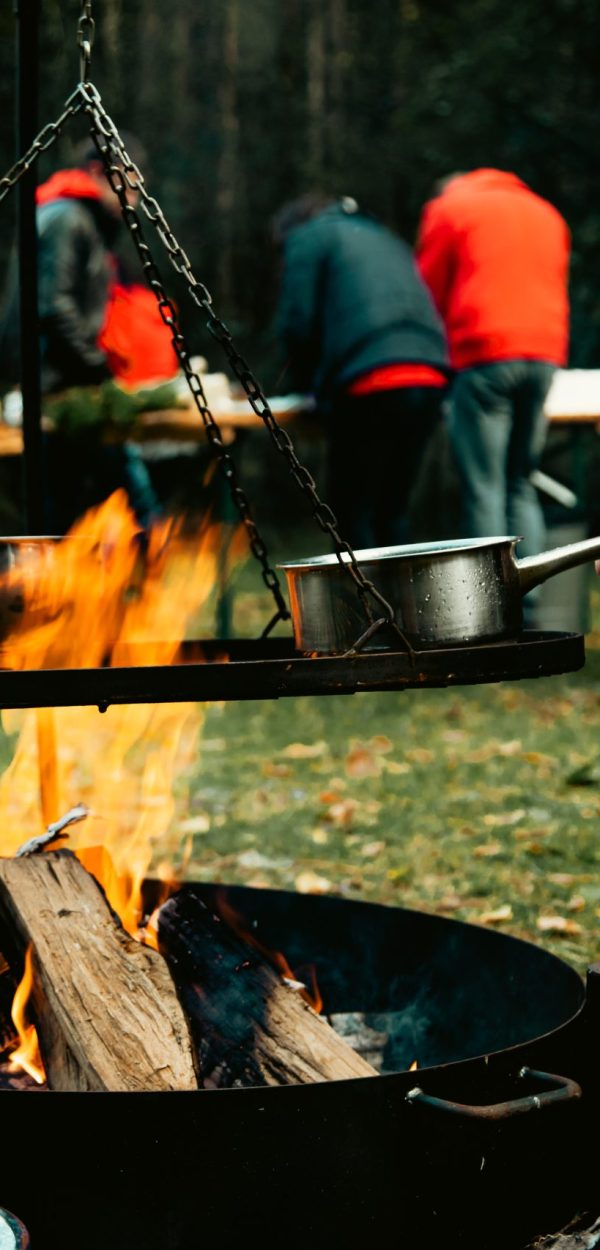 Bedrijfsuitje, teamuitje, training, bedrijven, avontuur, buiten, outdoor cooking